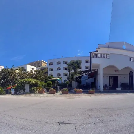 Hotel Ristorante Sturno *